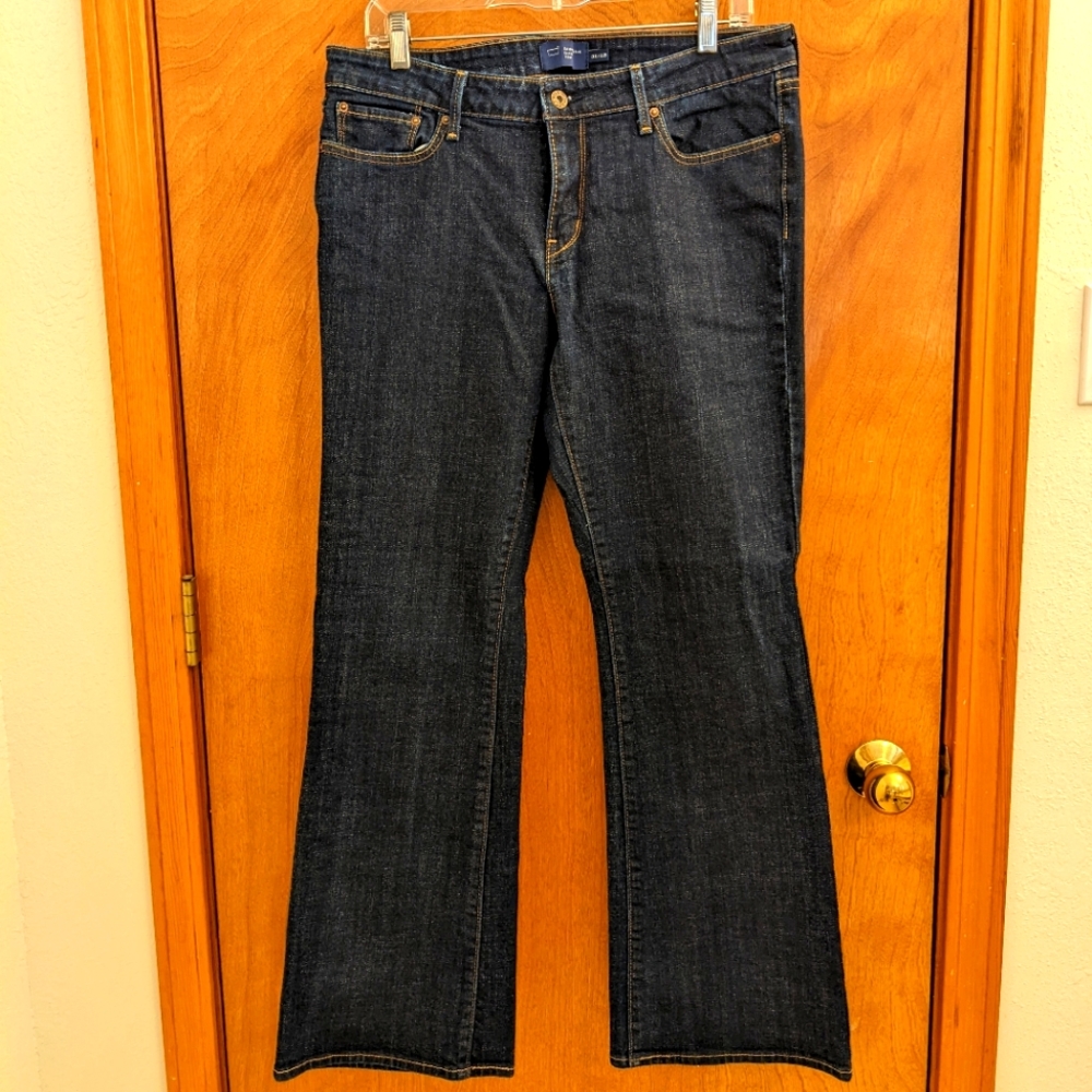 Levi's jeans, slight curve classic bootcut dark blue rinse, size 31 (12)